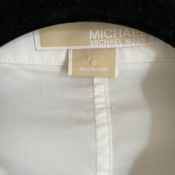 💜 Bundle Sale 3/$10 Michael Kors White Button down shirt, Size 8 - Picture 4 of 9